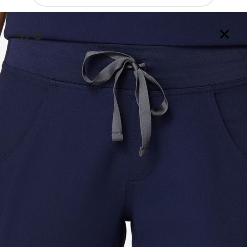 Figs Scrub Kade Cargo Petite Small NWT NAVY